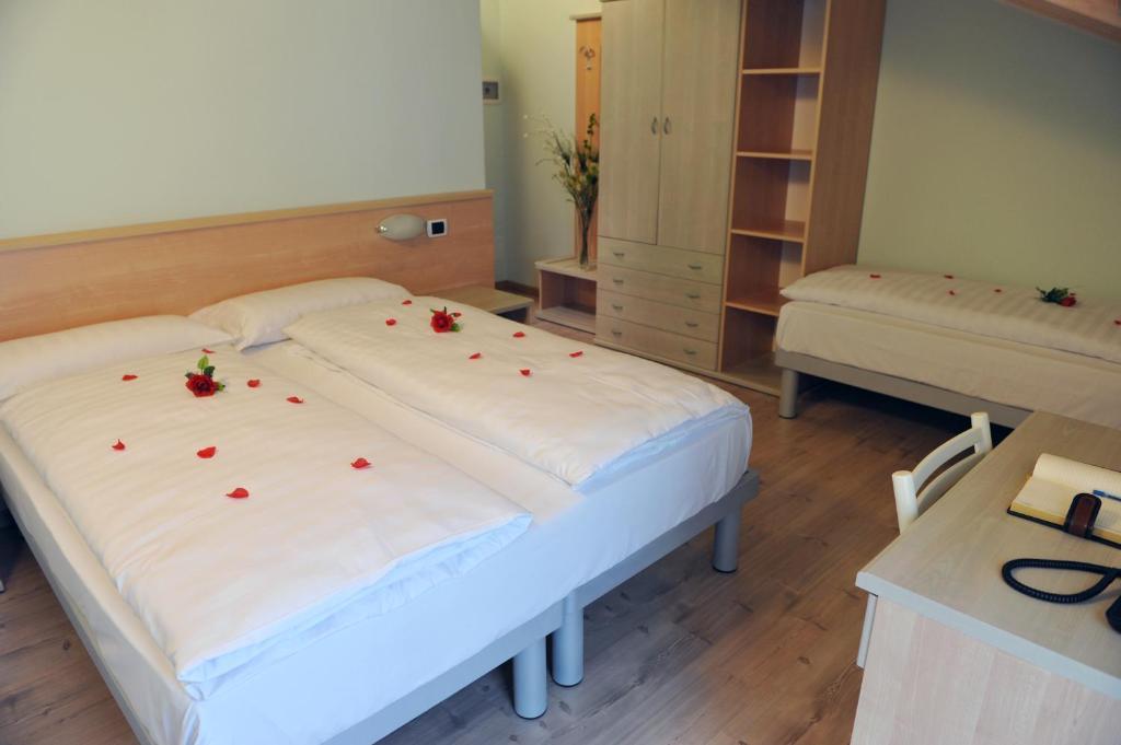 Hotel Garni Maria Monclassico Bagian luar foto