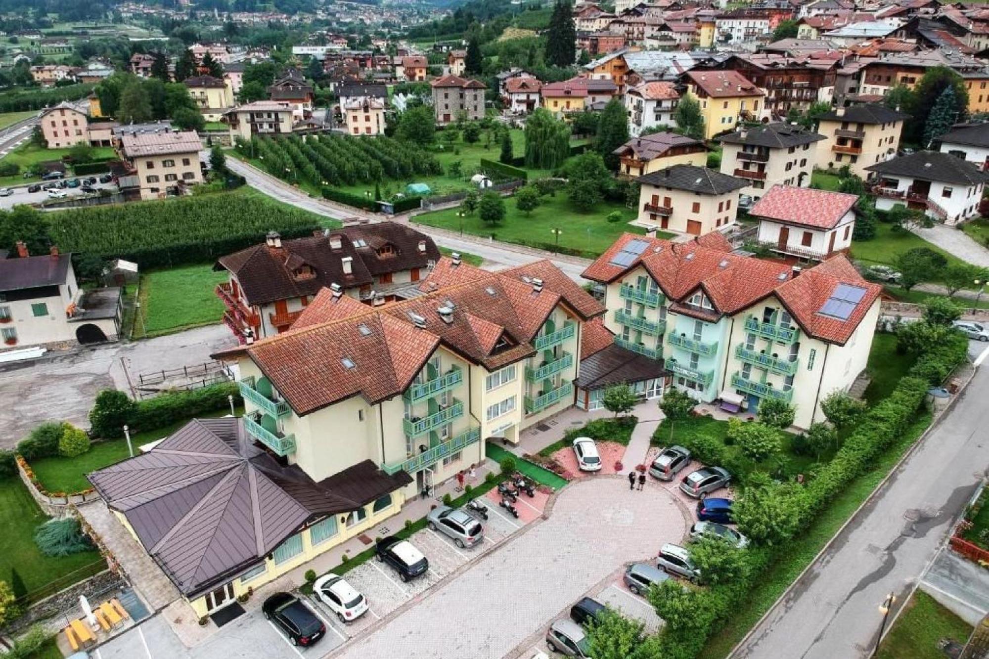 Hotel Garni Maria Monclassico Bagian luar foto