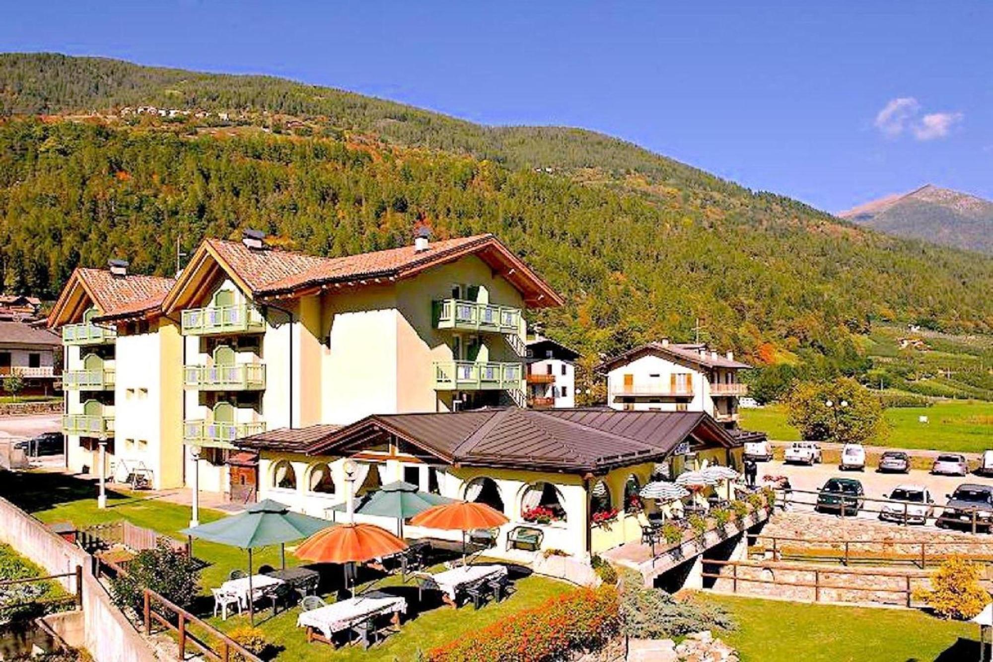 Hotel Garni Maria Monclassico Bagian luar foto