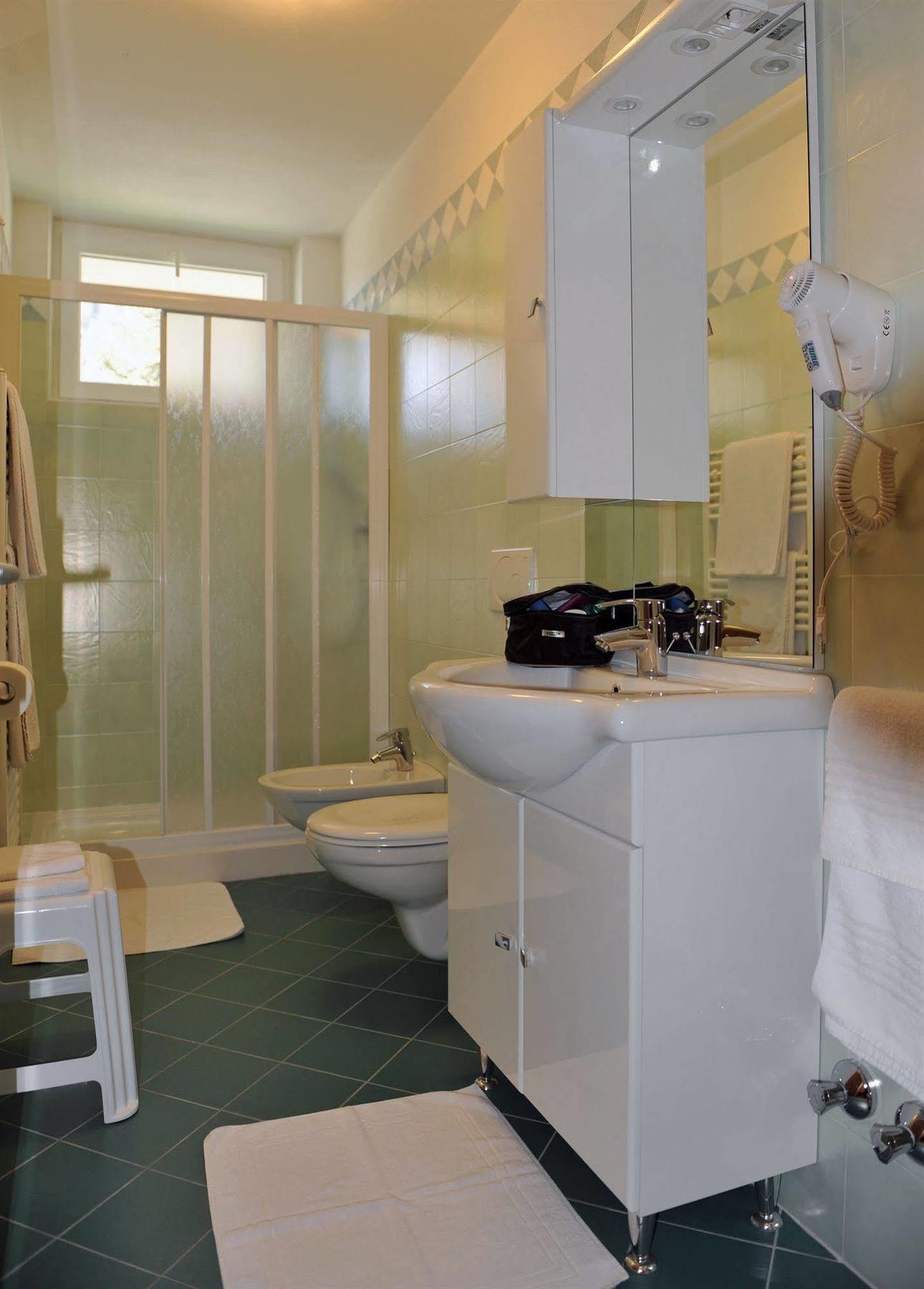 Hotel Garni Maria Monclassico Bagian luar foto